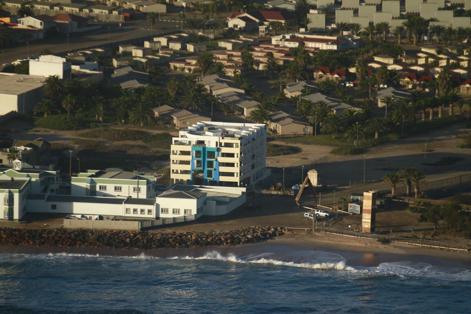 Beach Hotel Swakopmund Exterior photo