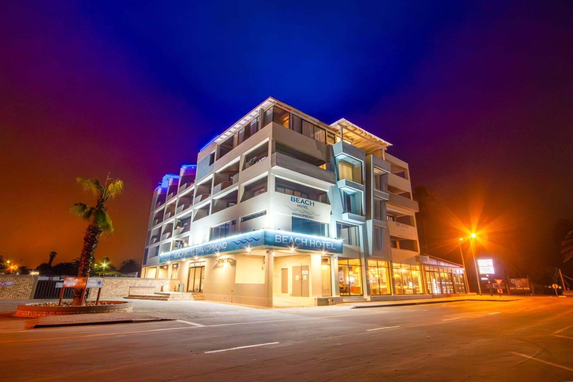 Beach Hotel Swakopmund Exterior photo